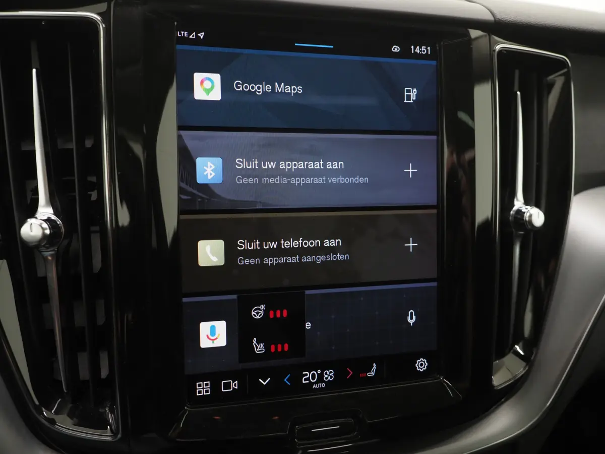 2.0 T6 Plug-in hybrid AWD Long Range | Panoramadak | Pilot Assist | 360 | Stoel/stuurverwarming | Keyless | Carplay