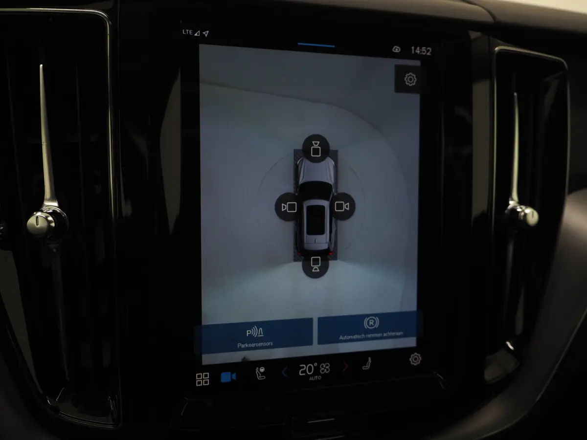 2.0 T6 Plug-in hybrid AWD Long Range | Panoramadak | Pilot Assist | 360 | Stoel/stuurverwarming | Keyless | Carplay