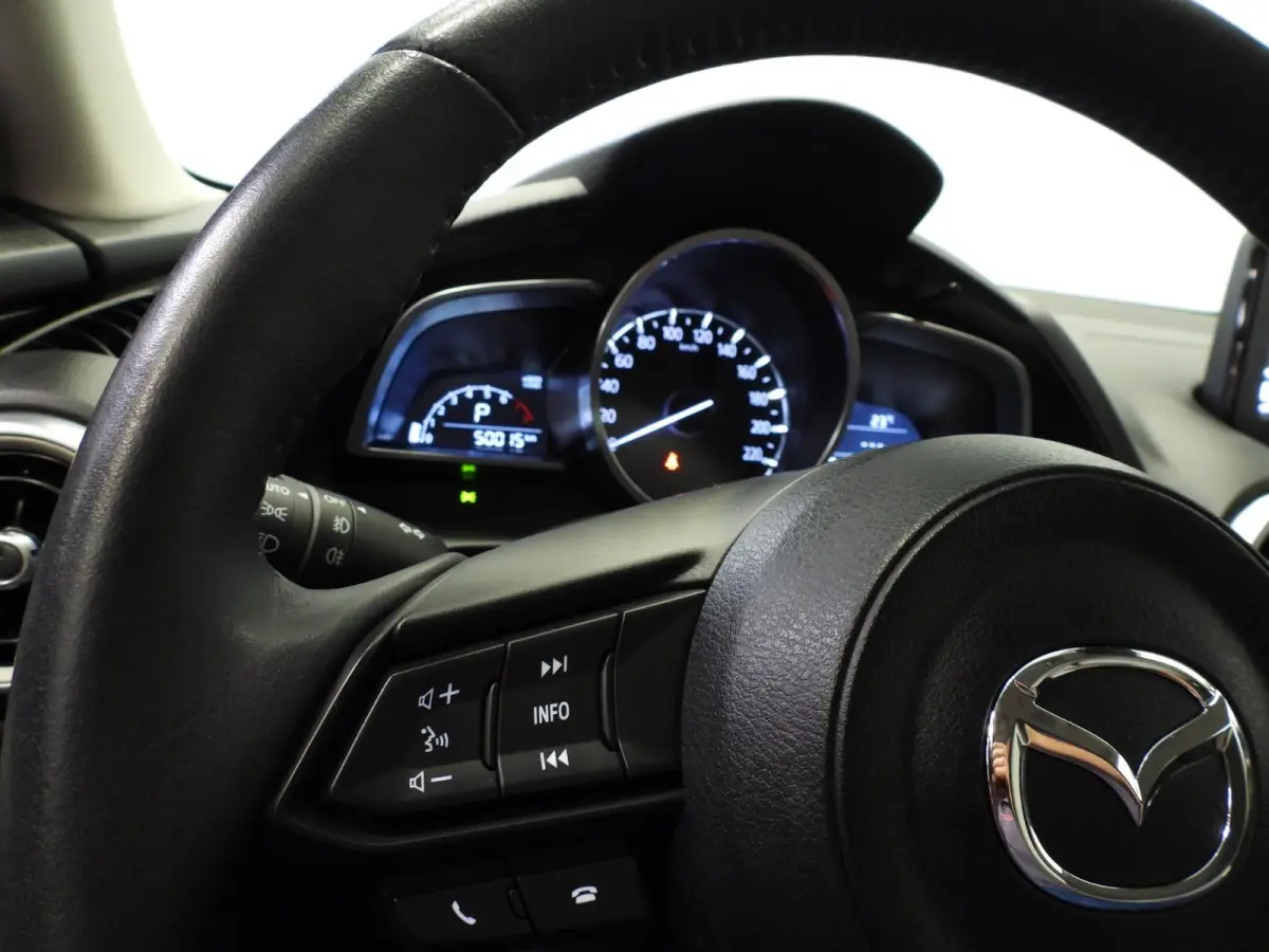 2.0 SkyActiv-G Aut. Luxury NAVI-APP/LEER/CLIMA/LED/18"LMV!