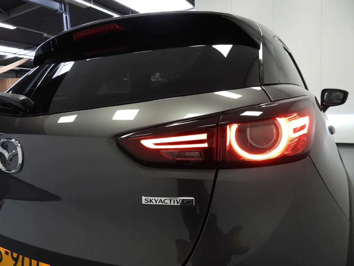 2.0 SkyActiv-G Aut. Luxury NAVI-APP/LEER/CLIMA/LED/18"LMV!