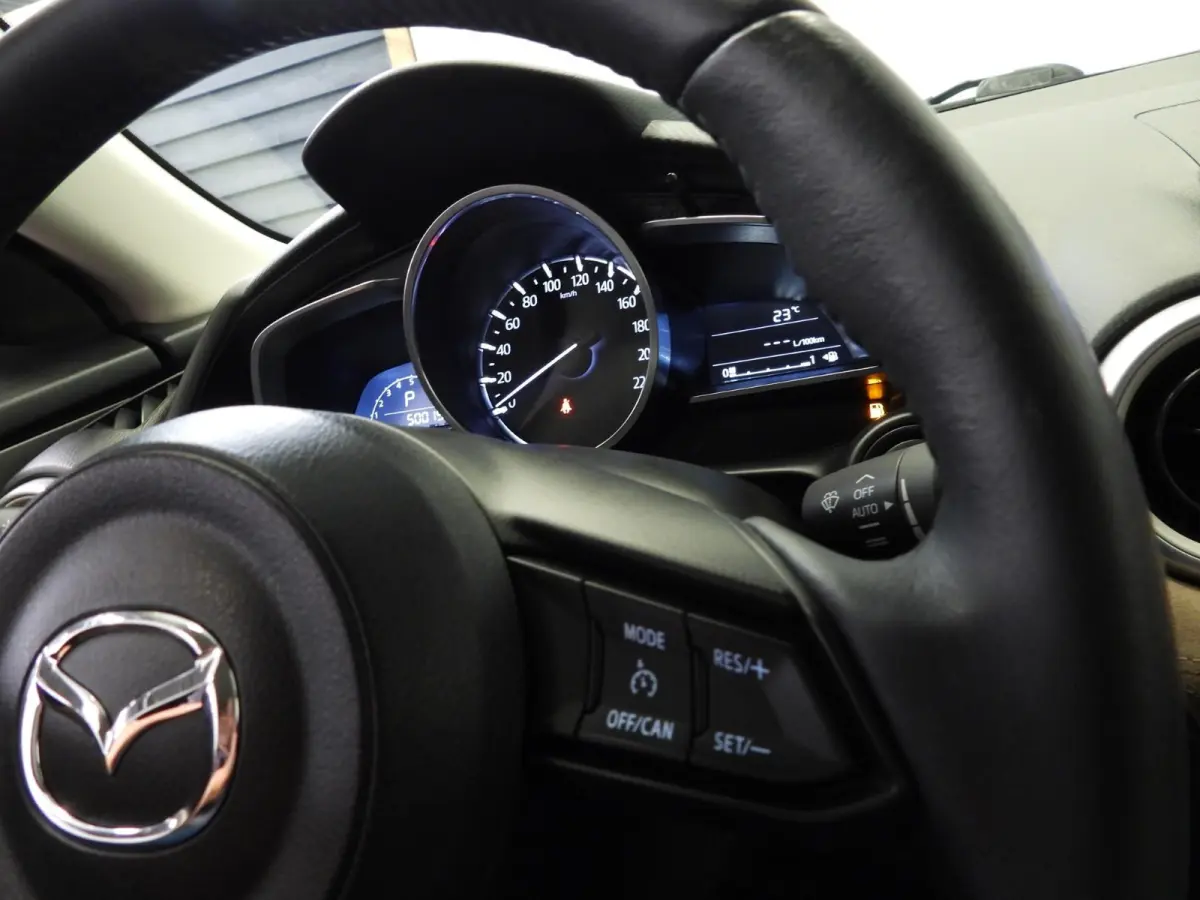 2.0 SkyActiv-G Aut. Luxury NAVI-APP/LEER/CLIMA/LED/18"LMV!