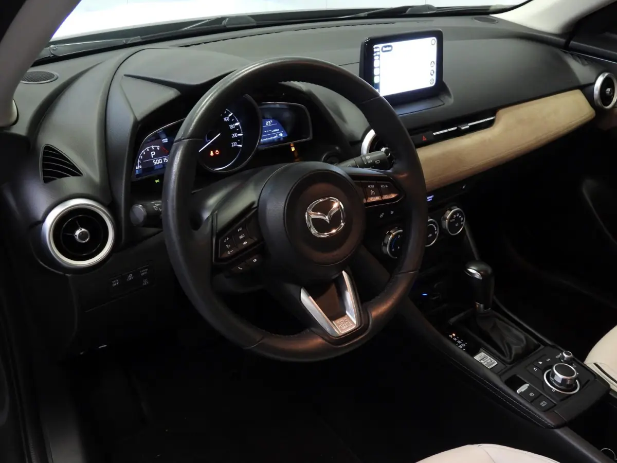 2.0 SkyActiv-G Aut. Luxury NAVI-APP/LEER/CLIMA/LED/18"LMV!