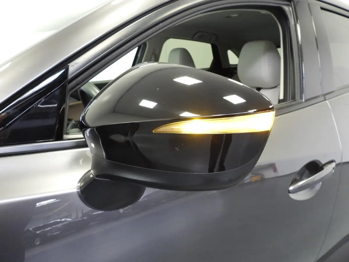 2.0 SkyActiv-G Aut. Luxury NAVI-APP/LEER/CLIMA/LED/18"LMV!
