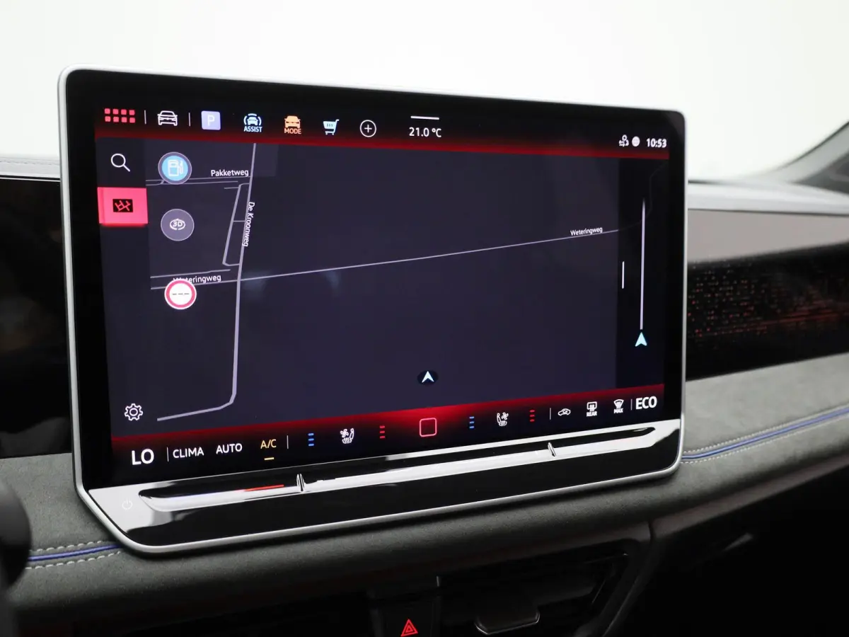 1.5 eHybrid R-Line Edition 204 PK| Origineel Nederlands | Trekhaak | LEDER Interieur | 360 Camera | Stoelventilatie | Stuurwielverwarming | Stoelverwarming