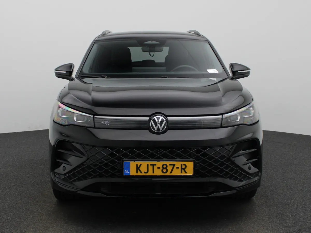 1.5 eHybrid R-Line Edition 204 PK| Origineel Nederlands | Trekhaak | LEDER Interieur | 360 Camera | Stoelventilatie | Stuurwielverwarming | Stoelverwarming
