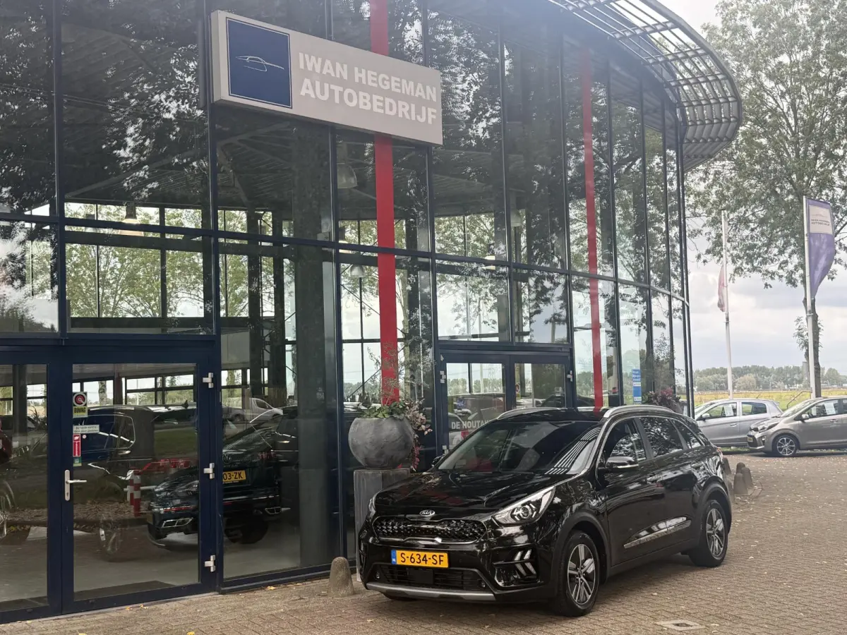 1.6 GDi PHEV DynamicLine | Navigatie | Trekhaak | ECC | PDC + Camera | Stoel/ Stuurverwarming |