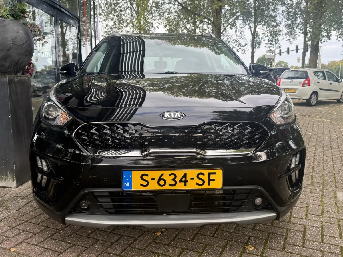 1.6 GDi PHEV DynamicLine | Navigatie | Trekhaak | ECC | PDC + Camera | Stoel/ Stuurverwarming |