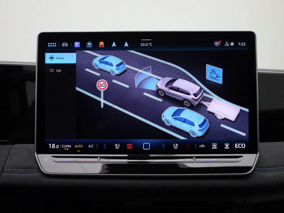 1.5 eHybrid R-Line Edition 272 PK| Origineel Nederlands | LEDER Interieur | Trekhaak | Panoramadak | 360 Camera | Stoelverwarming | Stoelventilatie | Stuurwielverwarming