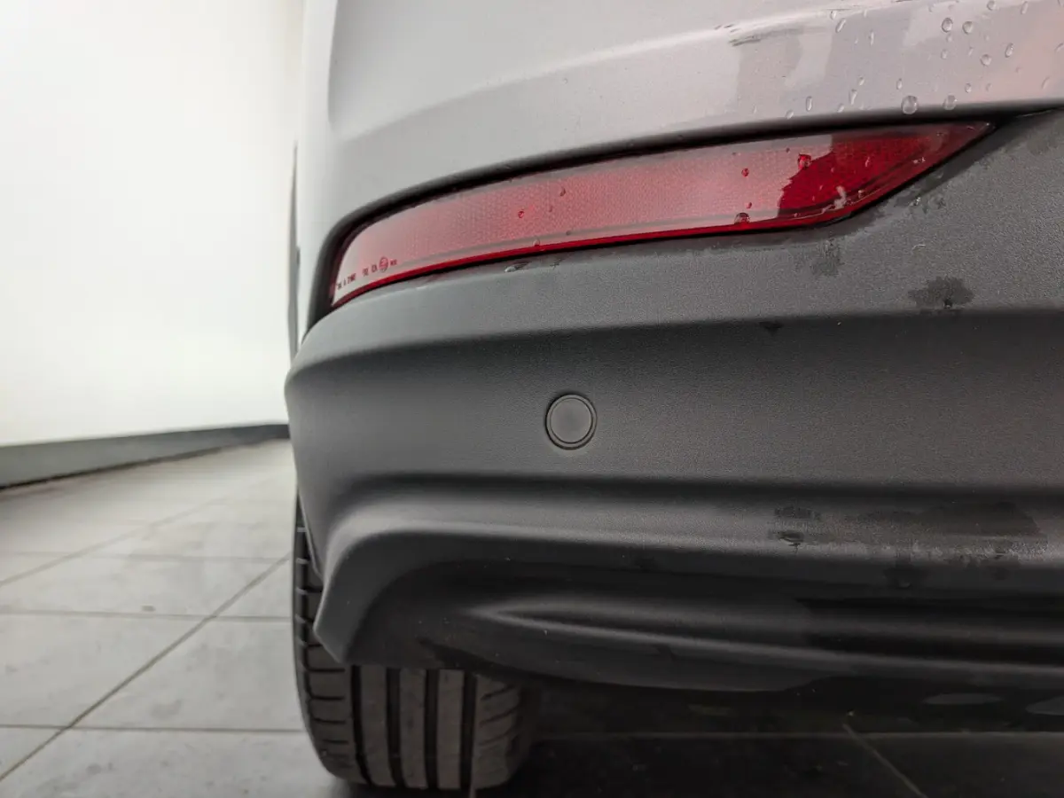 Extended RWD 98 kWh | SOH 95% | 360 Camera | Stoel- Stuurverwarming | Dodehoek detectie | | Achteruitrijcamera | Dodehoek detectie | Parkeersensor achter