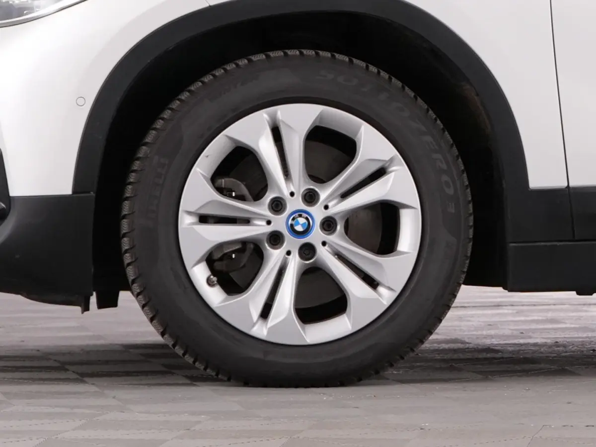 xDrive25e | LEDER | Head-Up | NAVI | CAMERA !