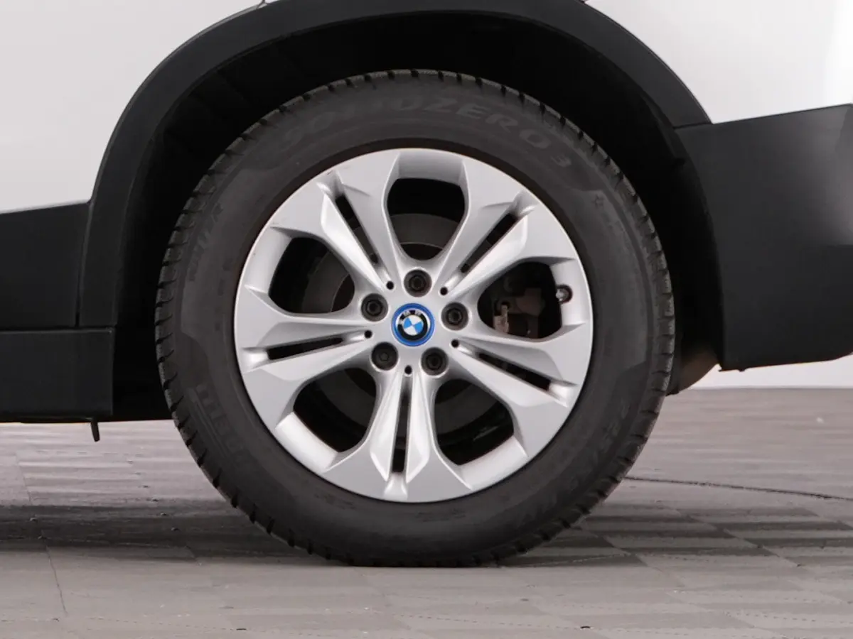 xDrive25e | LEDER | Head-Up | NAVI | CAMERA !