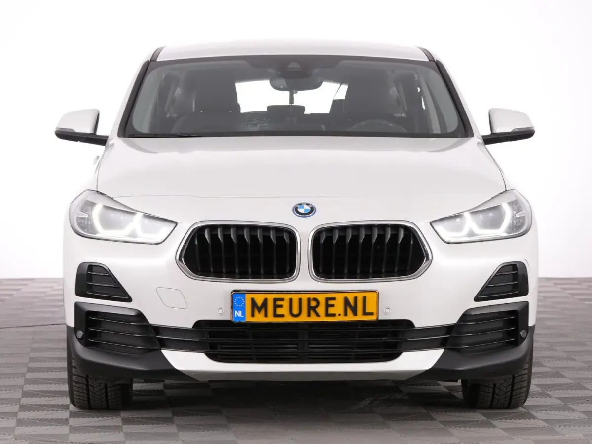 xDrive25e | LEDER | Head-Up | NAVI | CAMERA !