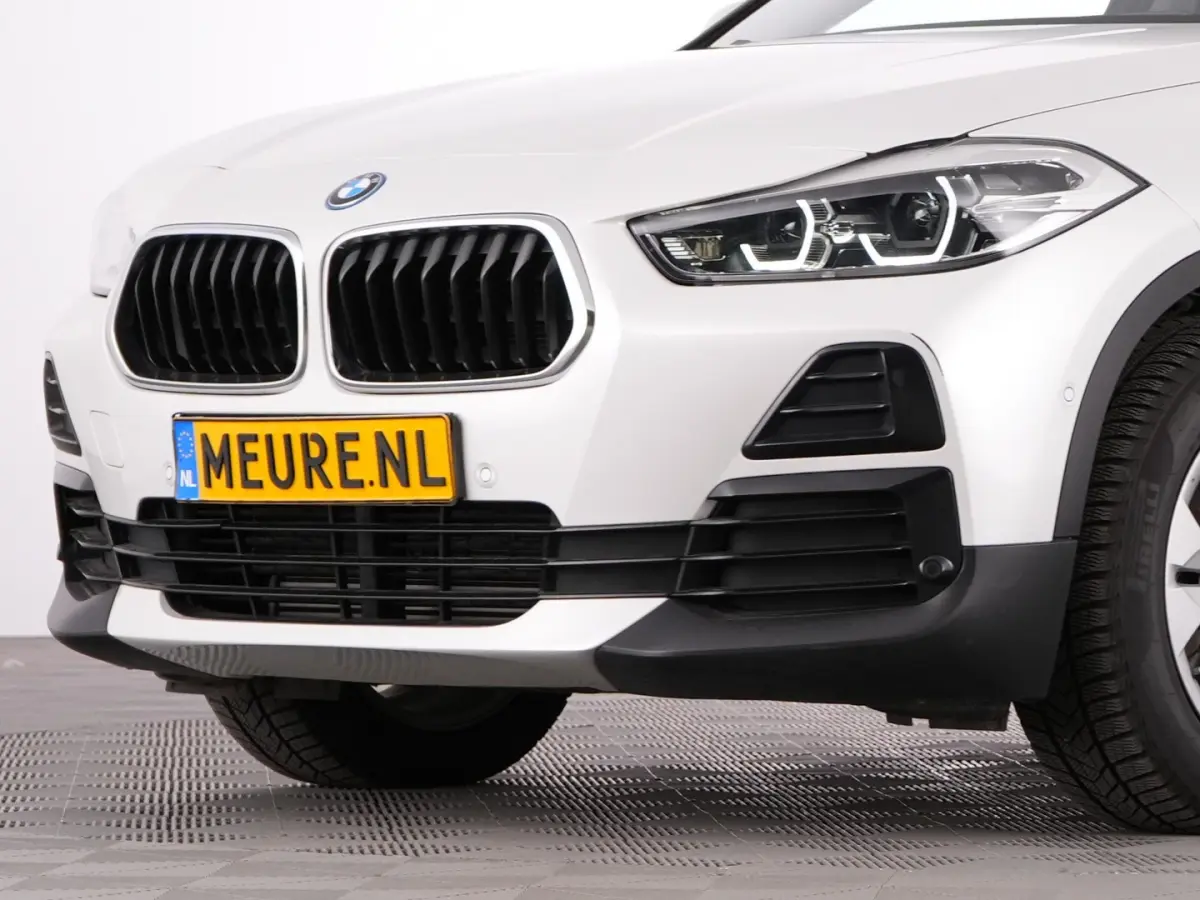 xDrive25e | LEDER | Head-Up | NAVI | CAMERA !