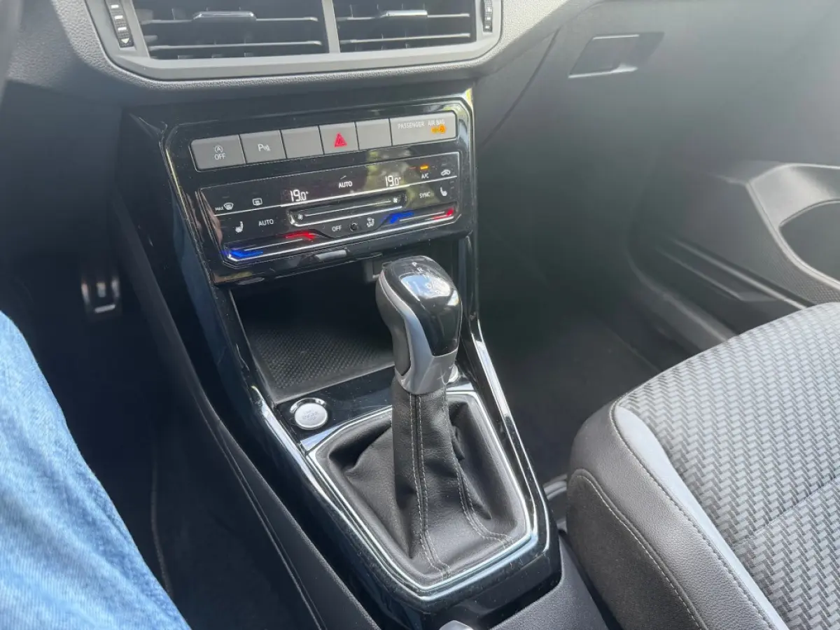 1.0 TSI R-LINE