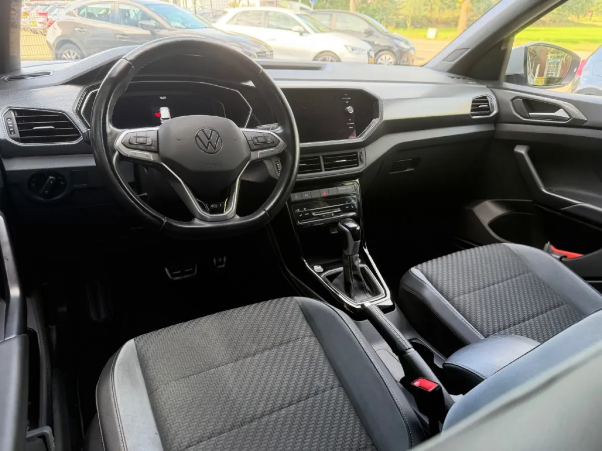 1.0 TSI R-LINE