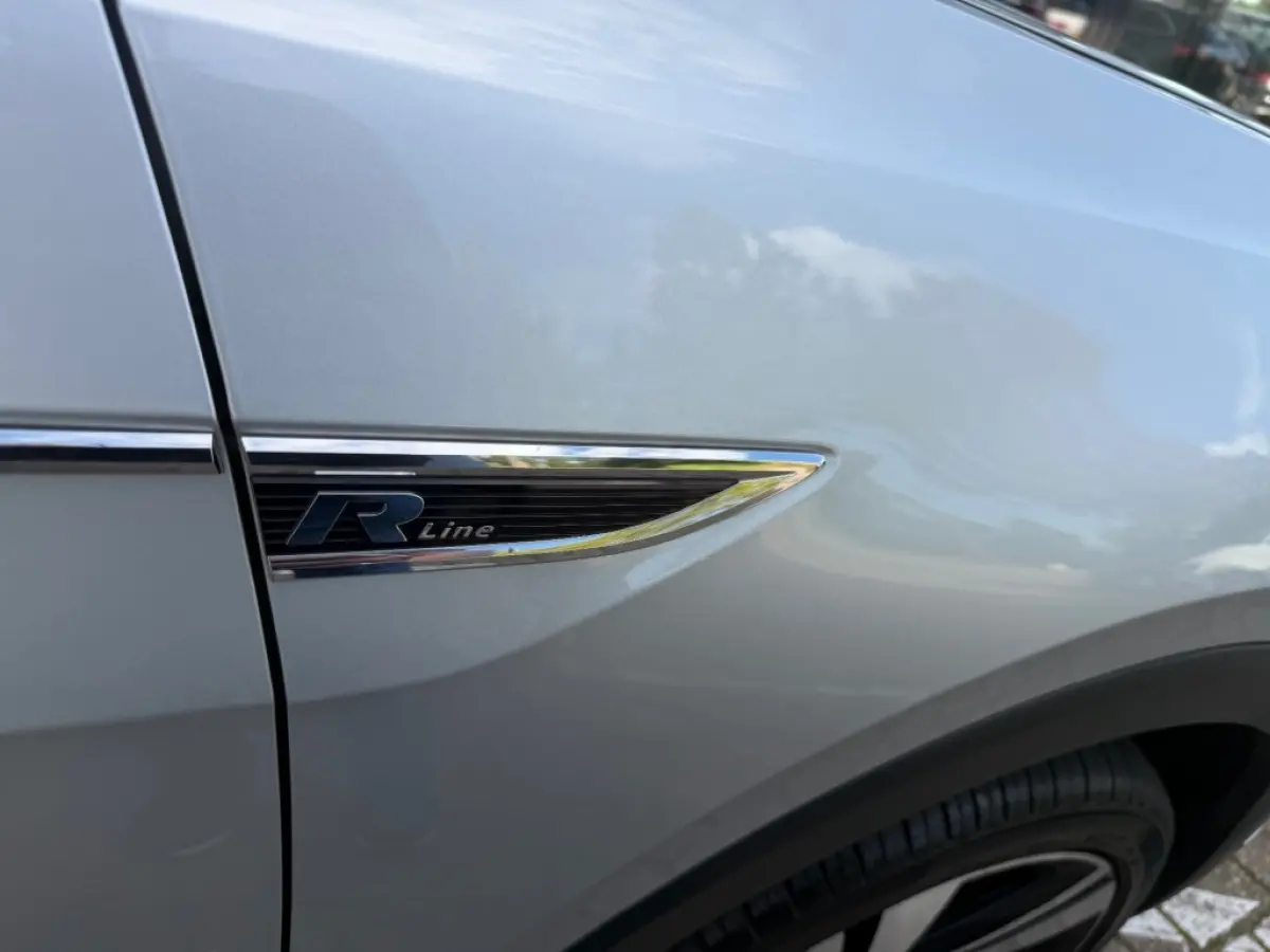 1.0 TSI R-LINE