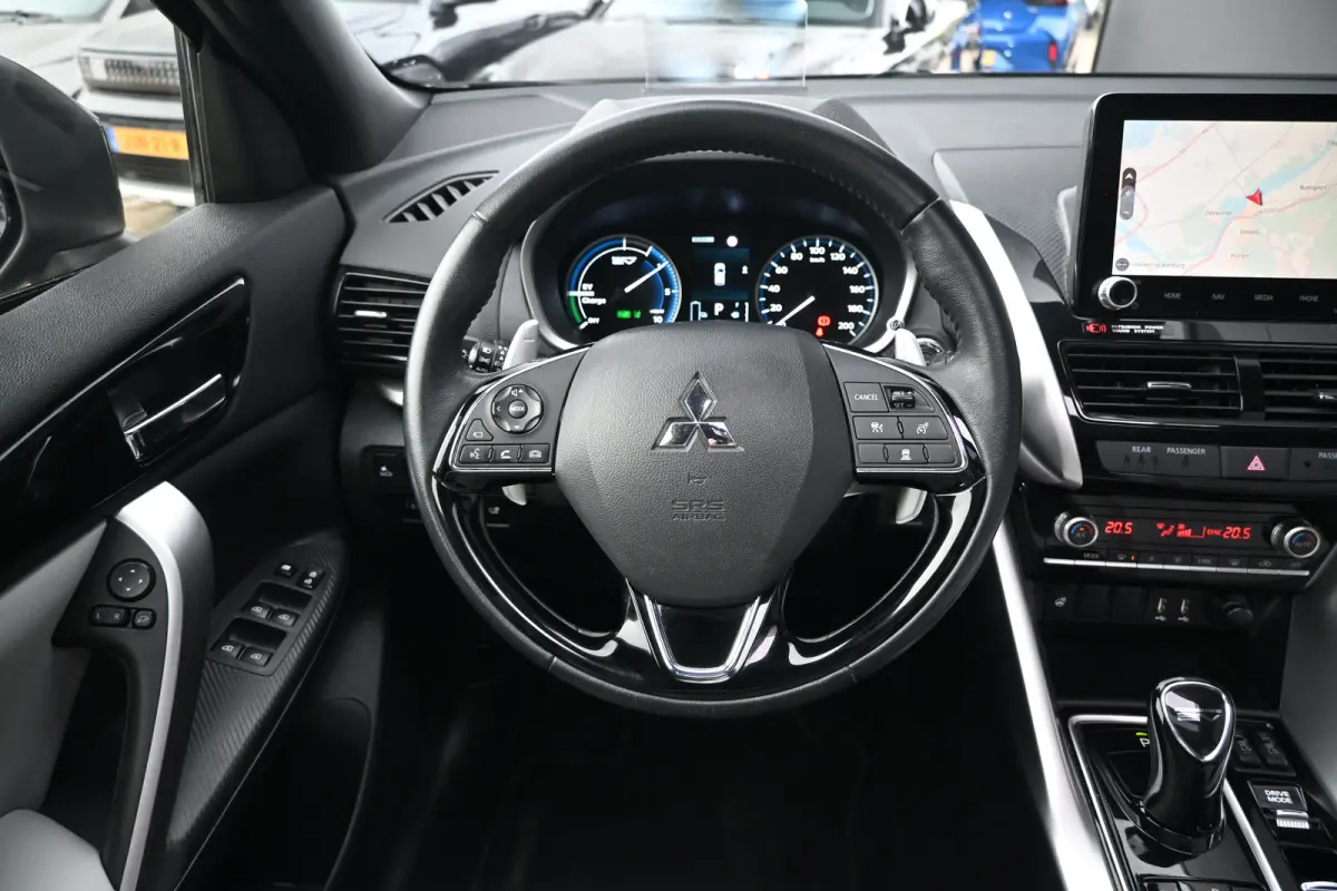 2.4 PHEV Instyle | Schuif-/Kanteldak | Navigatie | Leder | HUD | Achteruitrijcamera | Stoelverwarming | Climate Control | !!