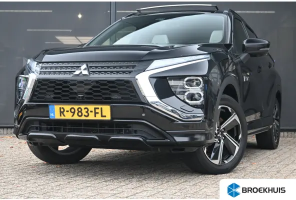 2.4 PHEV Instyle | Schuif-/Kanteldak | Navigatie | Leder | HUD | Achteruitrijcamera | Stoelverwarming | Climate Control | !!