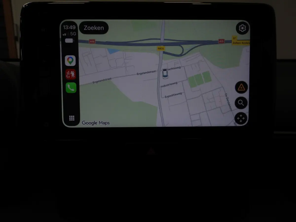 1.5 Hybrid 115 Active NAVI-APP/CLIMA/CAMERA/15"LMV!
