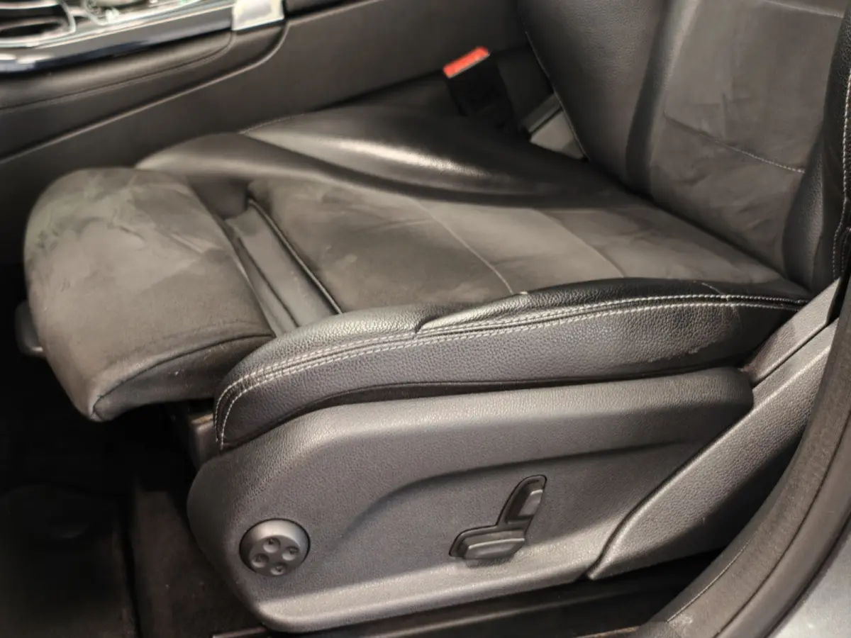 250 4MATIC Edition 1 360 Camera Schuif/kanteldak Leder/Alcantara