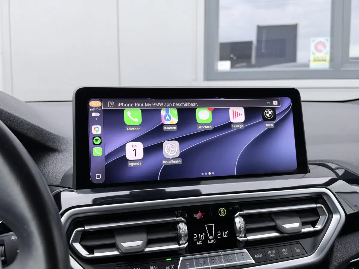 xDrive30e M sport 292 PK | Trekhaak | Elektrische stoelen | Akoestisch glas | Hifi | Digital cockpit
