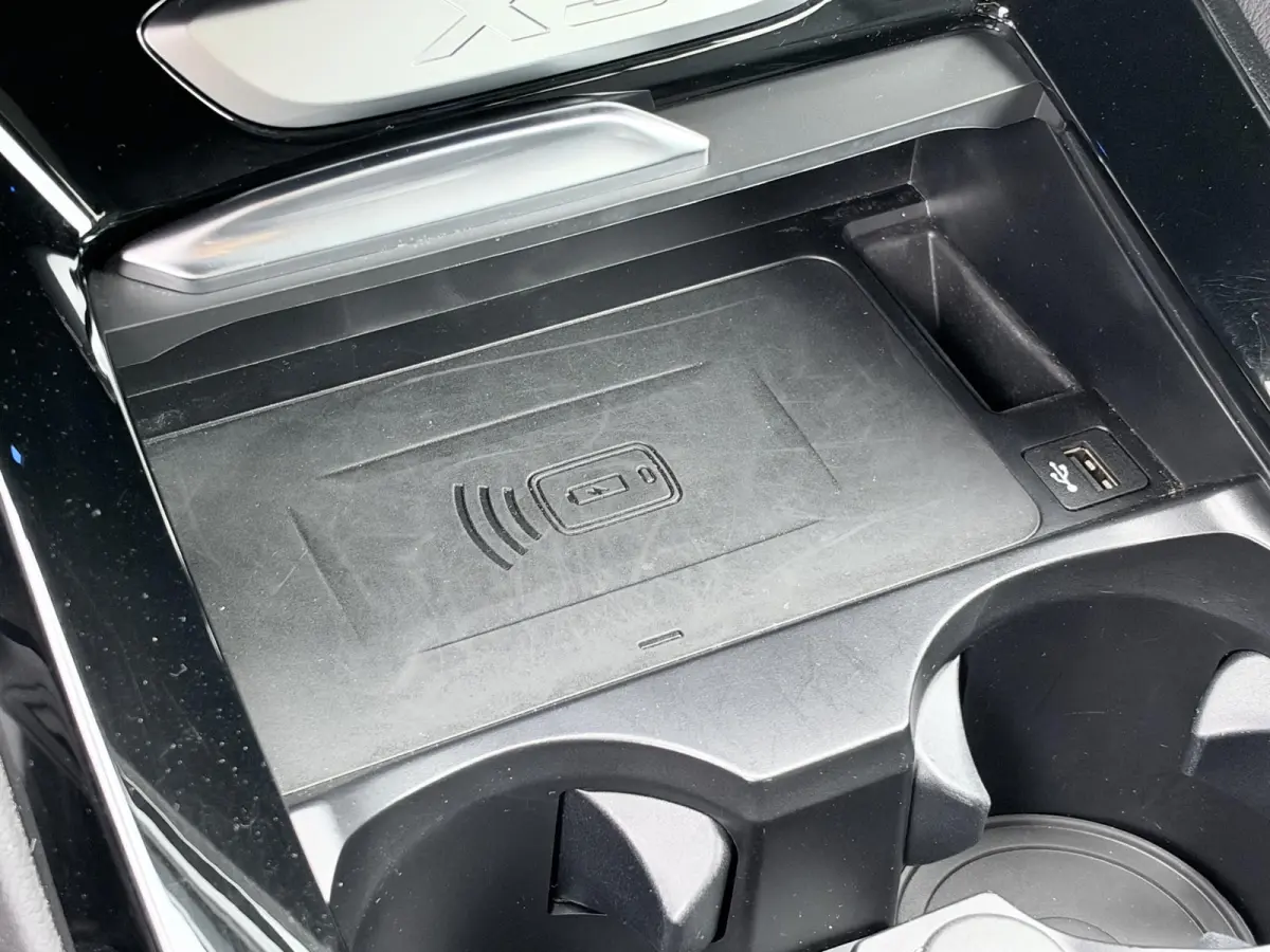 xDrive30e M sport 292 PK | Trekhaak | Elektrische stoelen | Akoestisch glas | Hifi | Digital cockpit