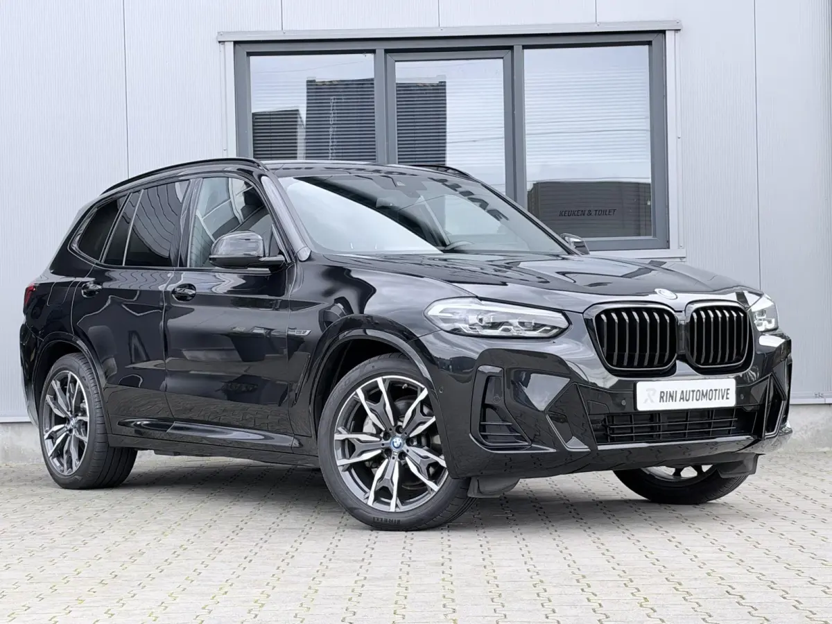 xDrive30e M sport 292 PK | Trekhaak | Elektrische stoelen | Akoestisch glas | Hifi | Digital cockpit