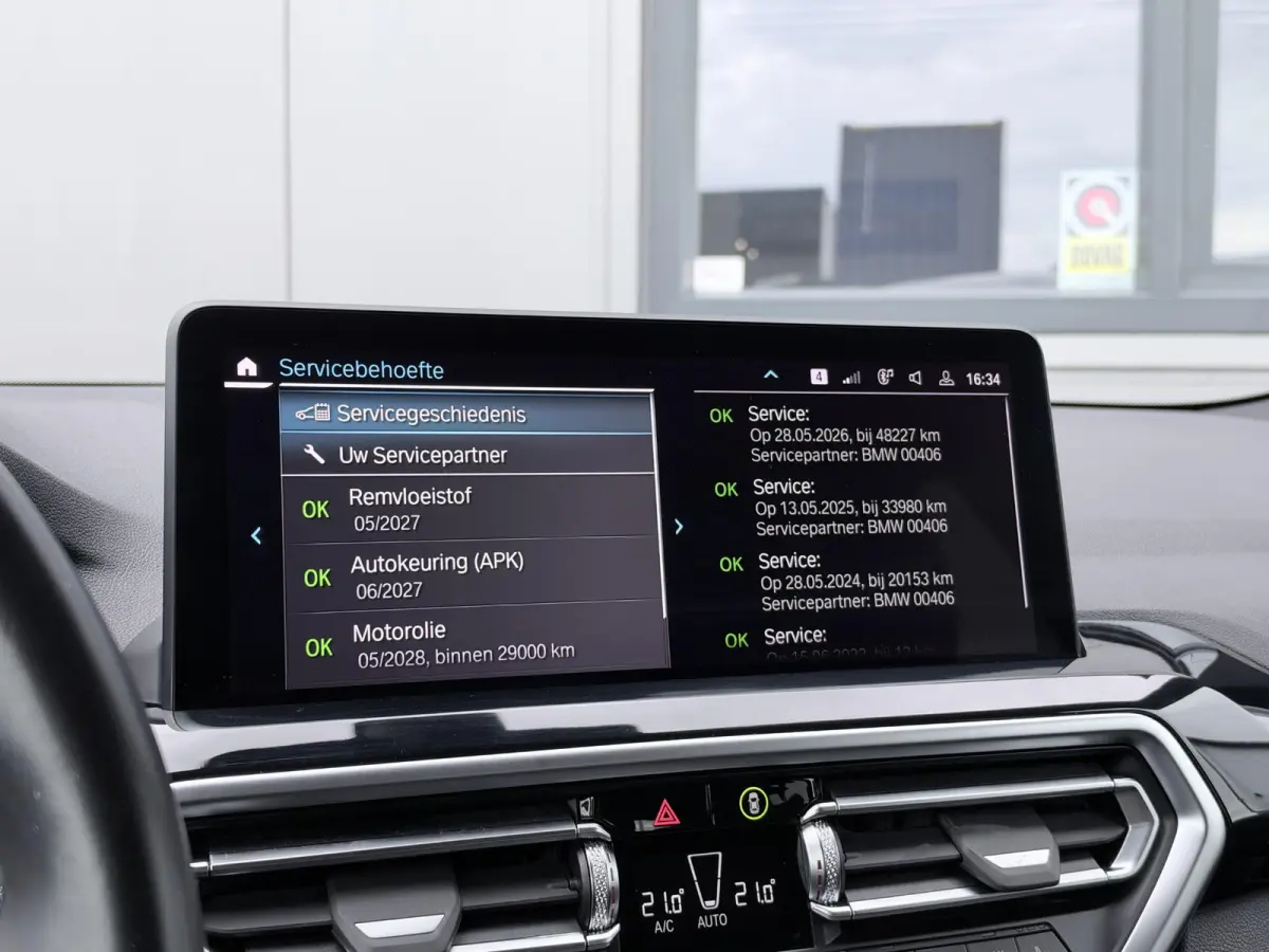 xDrive30e M sport 292 PK | Trekhaak | Elektrische stoelen | Akoestisch glas | Hifi | Digital cockpit