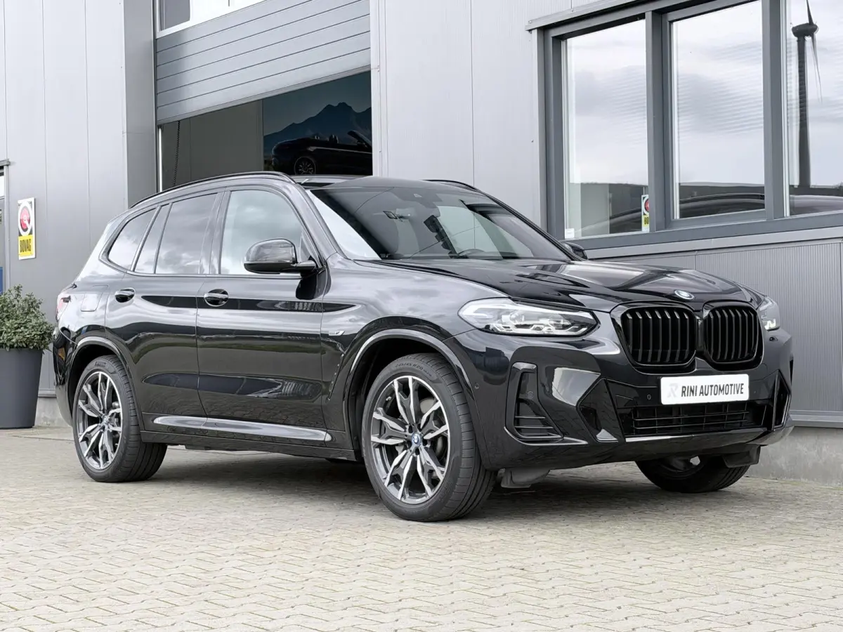 xDrive30e M sport 292 PK | Trekhaak | Elektrische stoelen | Akoestisch glas | Hifi | Digital cockpit
