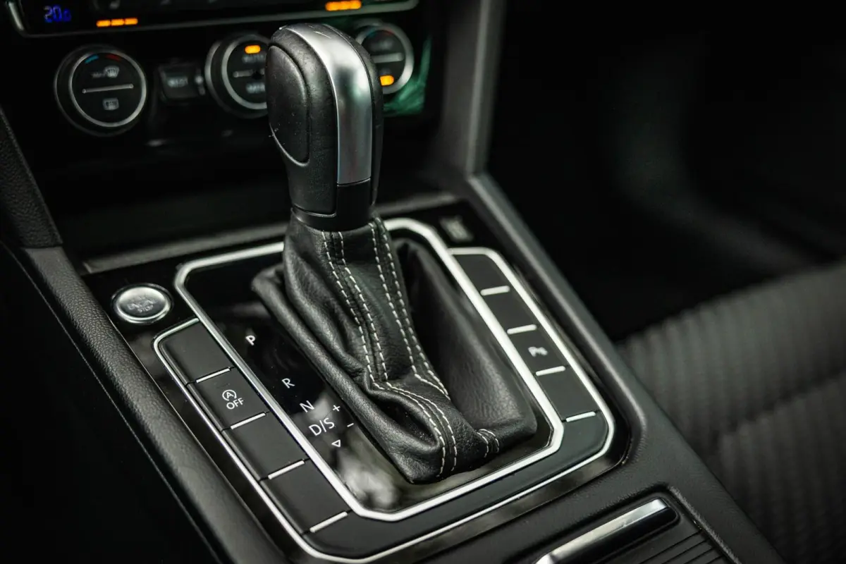 2.0 TDI Elegance Business R
