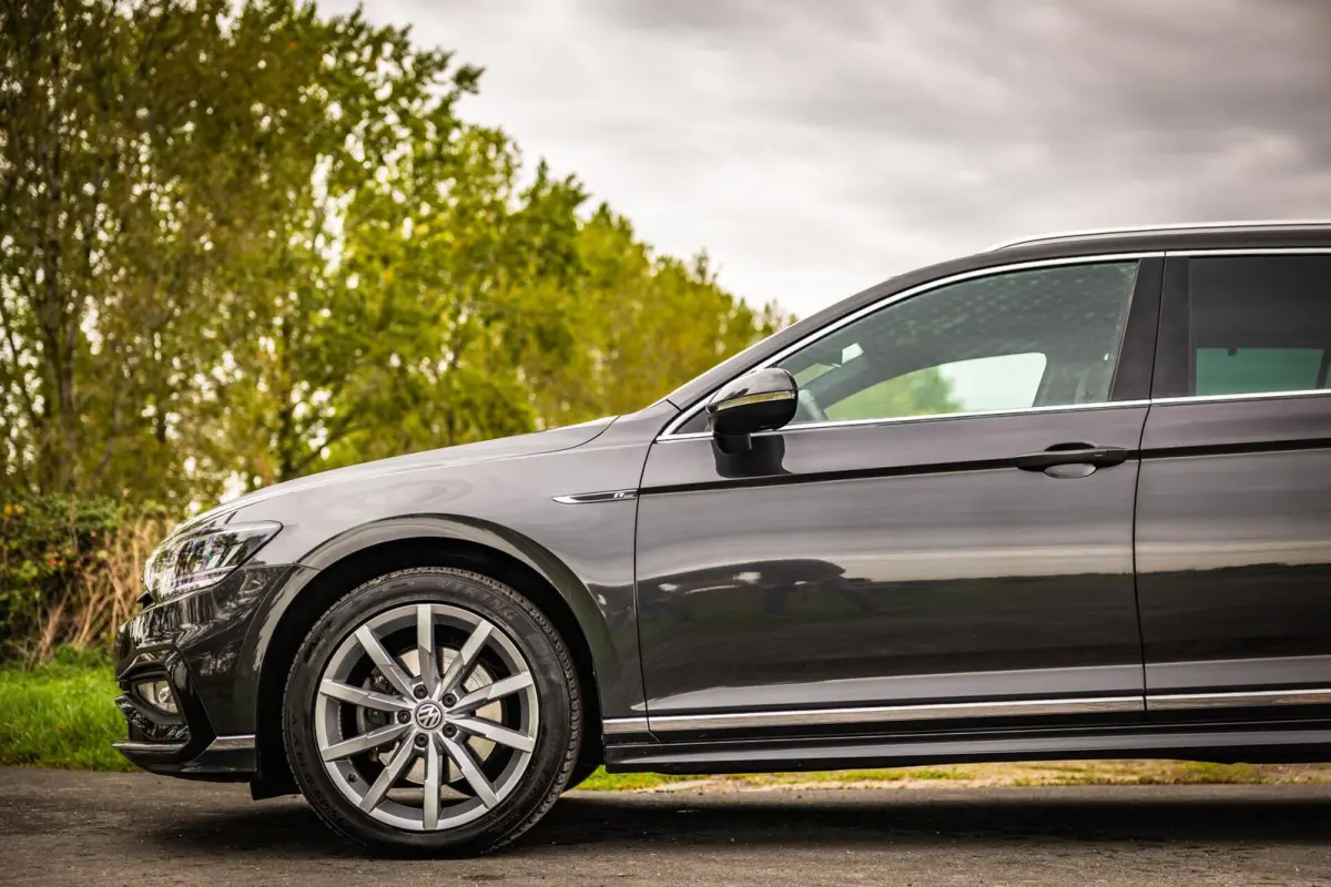 2.0 TDI Elegance Business R
