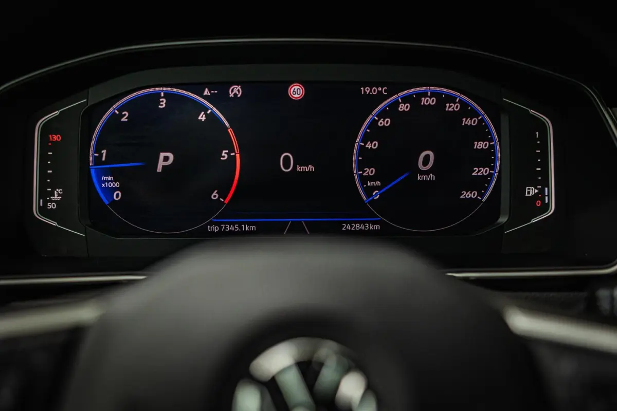 2.0 TDI Elegance Business R