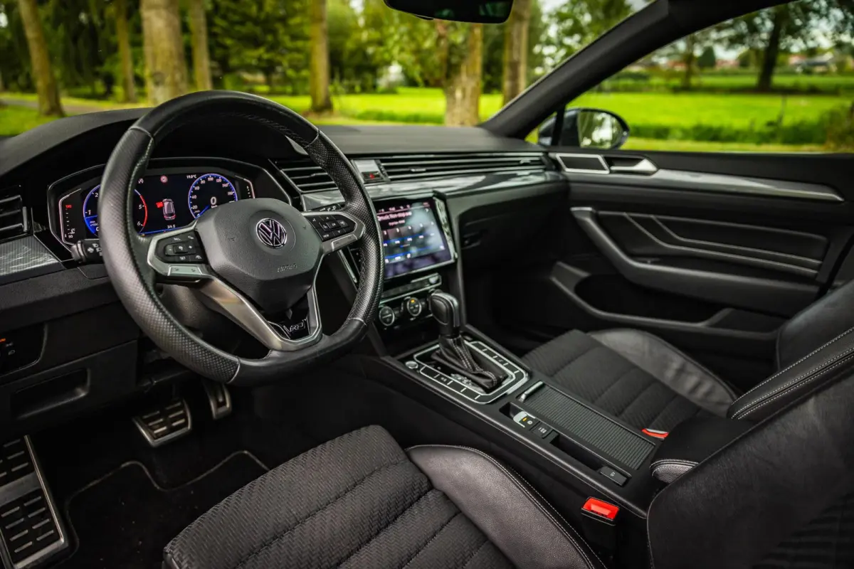 2.0 TDI Elegance Business R