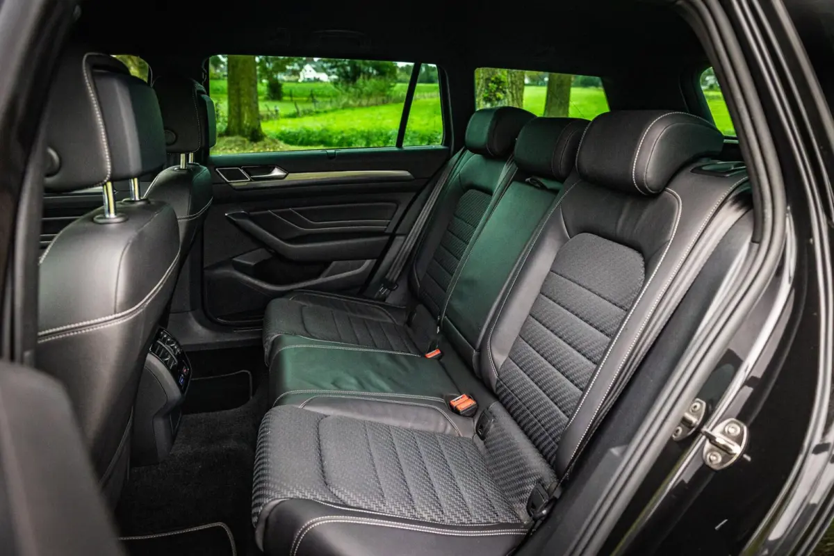2.0 TDI Elegance Business R