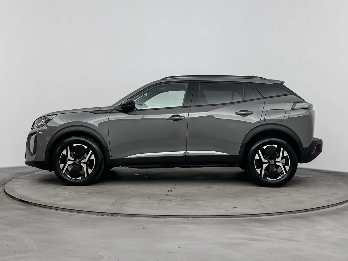 SUV 100pk Allure | 360% Camera | Verwarmbare voorstoelen | Carplay | Dodehoekbewaking | Navigatie |