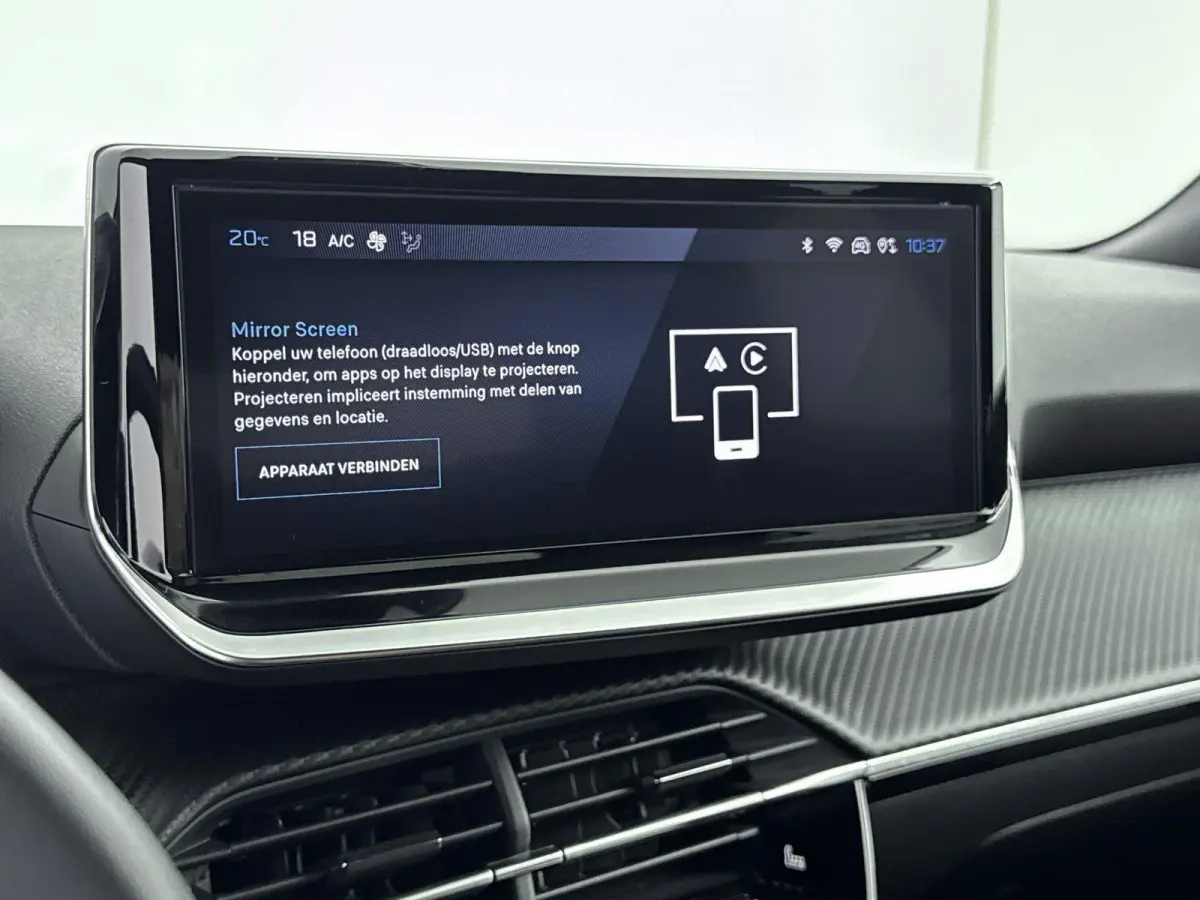 SUV 100pk Allure | 360% Camera | Verwarmbare voorstoelen | Carplay | Dodehoekbewaking | Navigatie |
