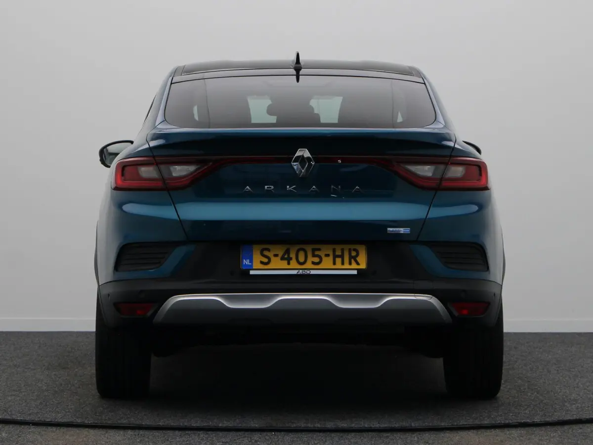 1.6 E-Tech Hybrid 145 Intens | Climate control | Stoel en stuurverwarming | Adaptive cruise control | Groot infotainment scherm | Half leder | Ledverlichting |