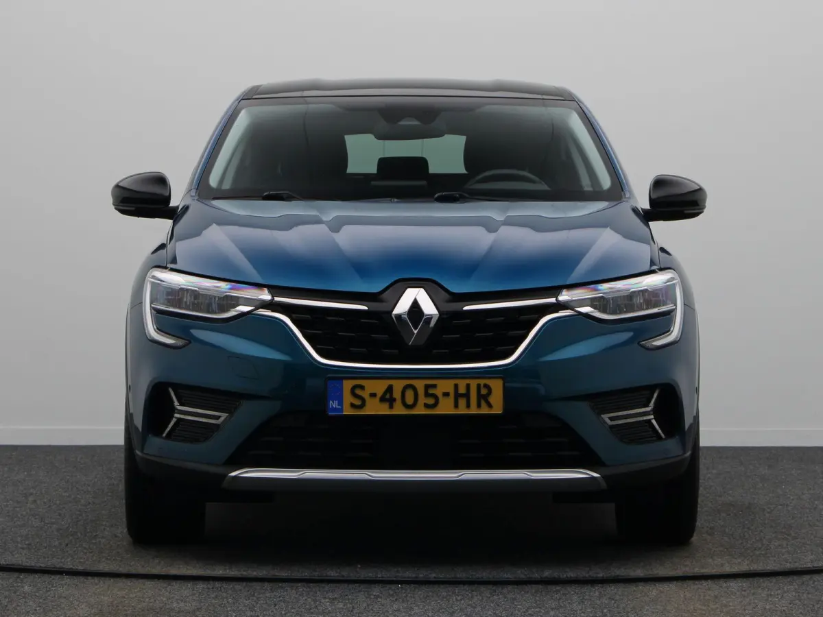 1.6 E-Tech Hybrid 145 Intens | Climate control | Stoel en stuurverwarming | Adaptive cruise control | Groot infotainment scherm | Half leder | Ledverlichting |