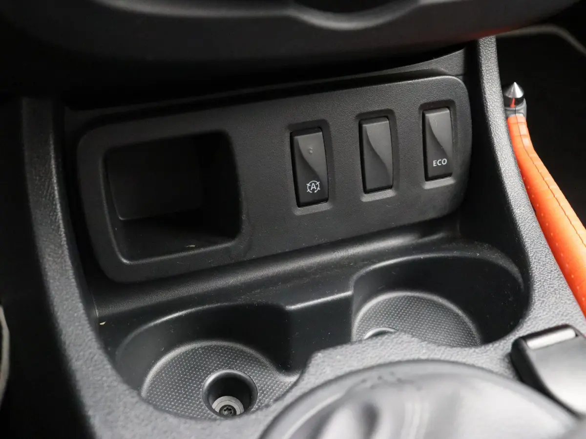 1.2 TCe 4x2 Prestige | Navigatie | Achteruitrijcamera | Parkeersensoren achter | Airco | Cruise control |