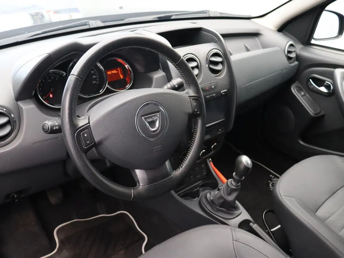 1.2 TCe 4x2 Prestige | Navigatie | Achteruitrijcamera | Parkeersensoren achter | Airco | Cruise control |