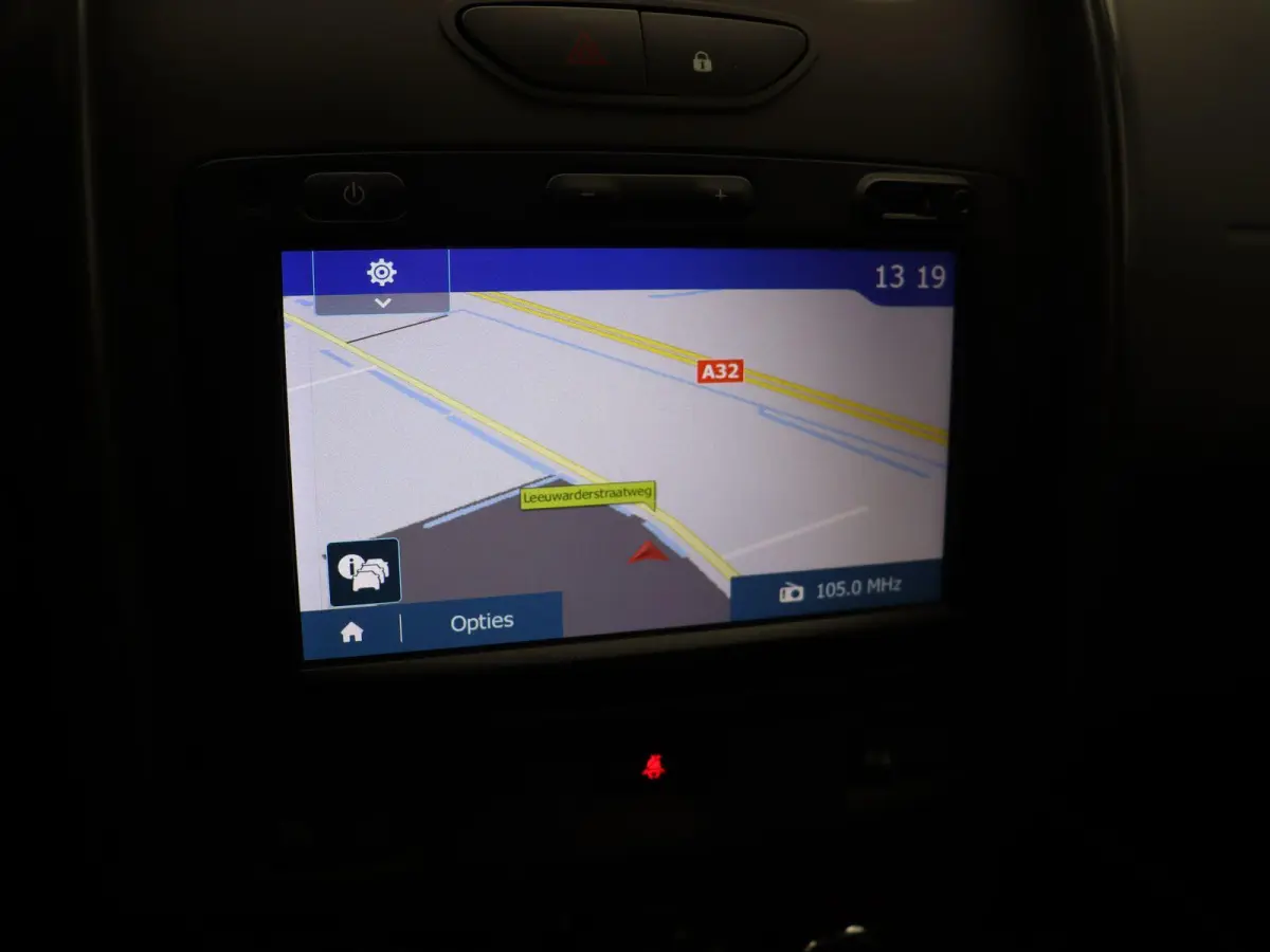 1.2 TCe 4x2 Prestige | Navigatie | Achteruitrijcamera | Parkeersensoren achter | Airco | Cruise control |