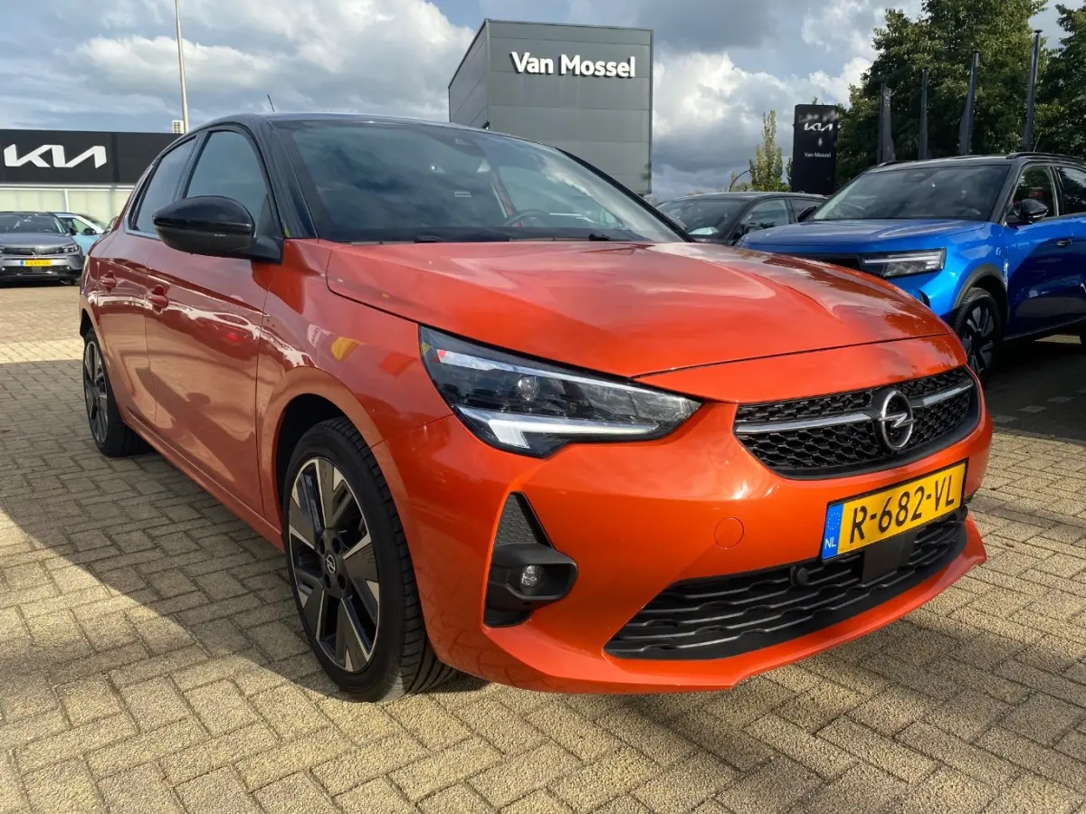 Ultimate 50 kWh 3-Fase 94,2%SOH! | Navigatie | Matrix-LED | Dealeronderhouden | Massagestoel | Stoel/Stuurverwarming | Parkeersensoren | !!