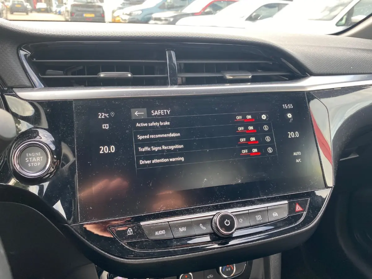 Ultimate 50 kWh 3-Fase 94,2%SOH! | Navigatie | Matrix-LED | Dealeronderhouden | Massagestoel | Stoel/Stuurverwarming | Parkeersensoren | !!