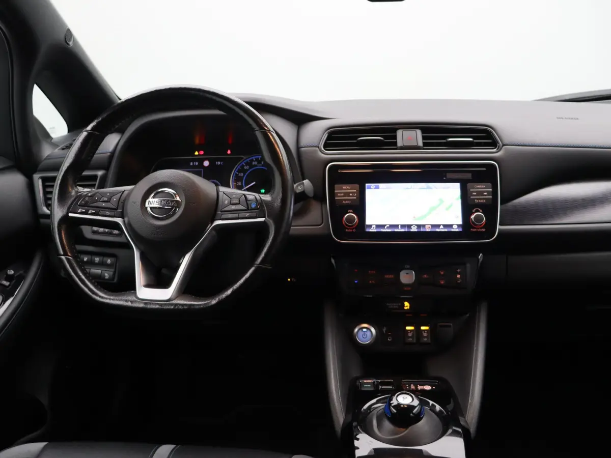 Tekna 40 kWh | Bose Premium Audio | 87% SoH | Adaptive cruise control | Lederen bekleding | Climate control | Stoel en stuurverwarming |