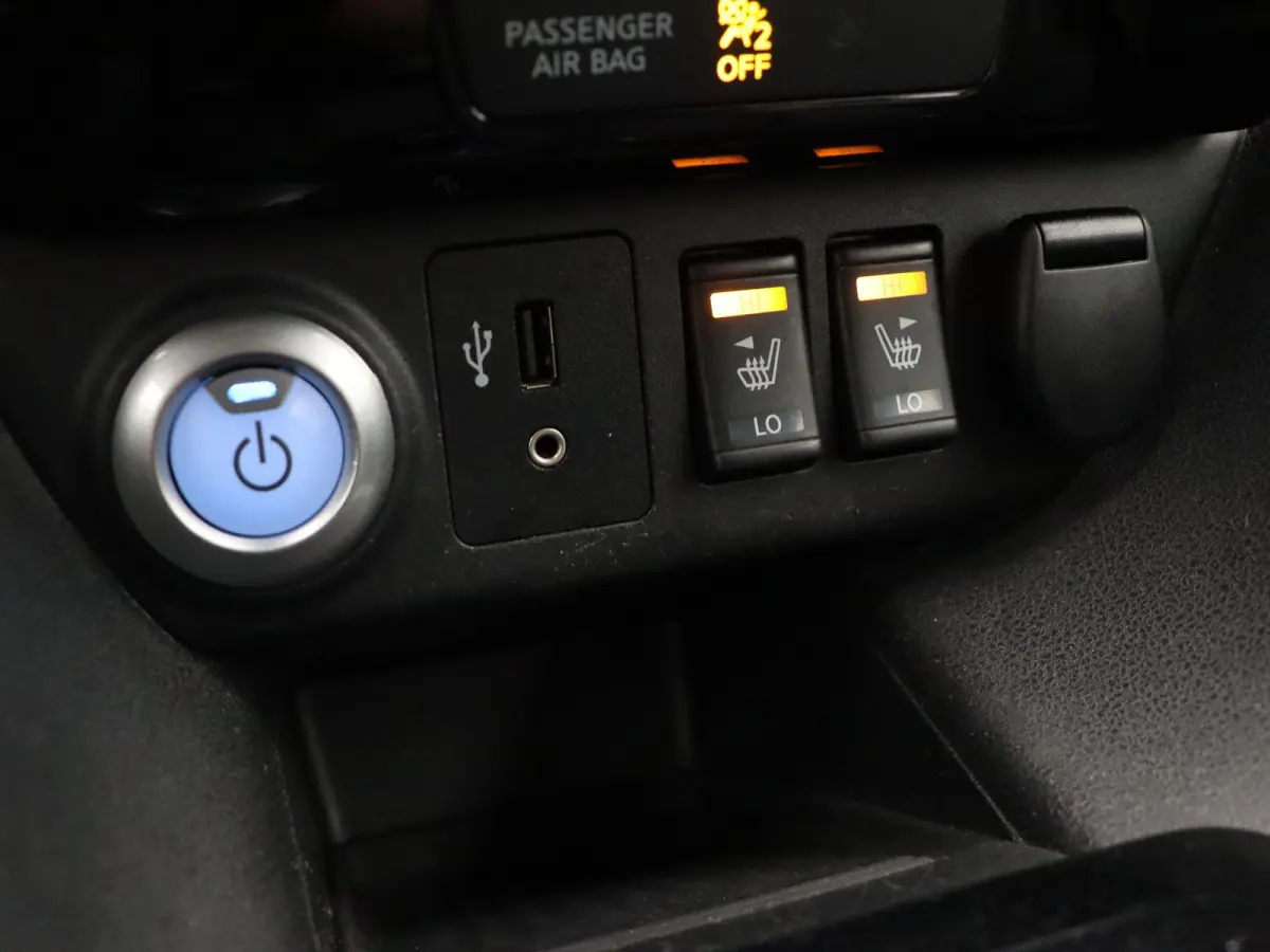 Tekna 40 kWh | Bose Premium Audio | 87% SoH | Adaptive cruise control | Lederen bekleding | Climate control | Stoel en stuurverwarming |