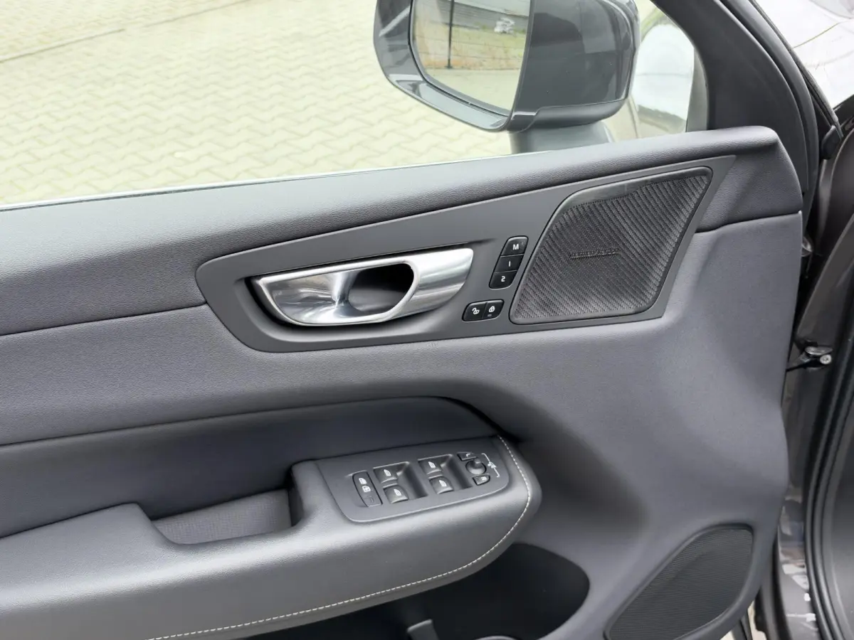 2.0 T8 Plug-in hybrid AWD Inscription 455 PK | Long Range | Luchtvering | Trekhaak | Nappa leder | Massage stoelen
