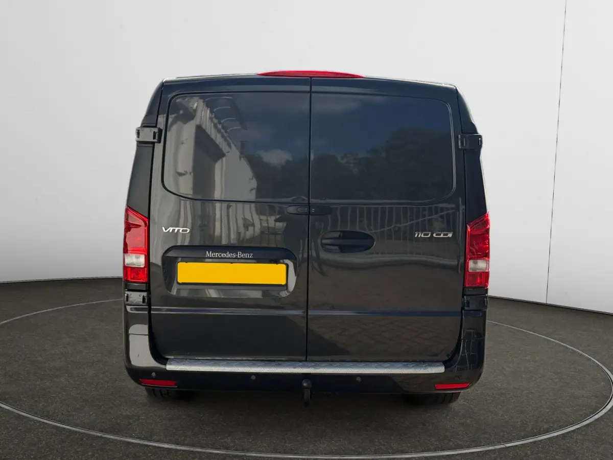 110 CDI Lang- Euro 6, Trekhaak, 3 Pers, Camera, Stoelverwarming, Park Assist