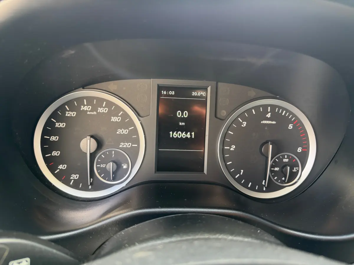 110 CDI Lang- Euro 6, Trekhaak, 3 Pers, Camera, Stoelverwarming, Park Assist
