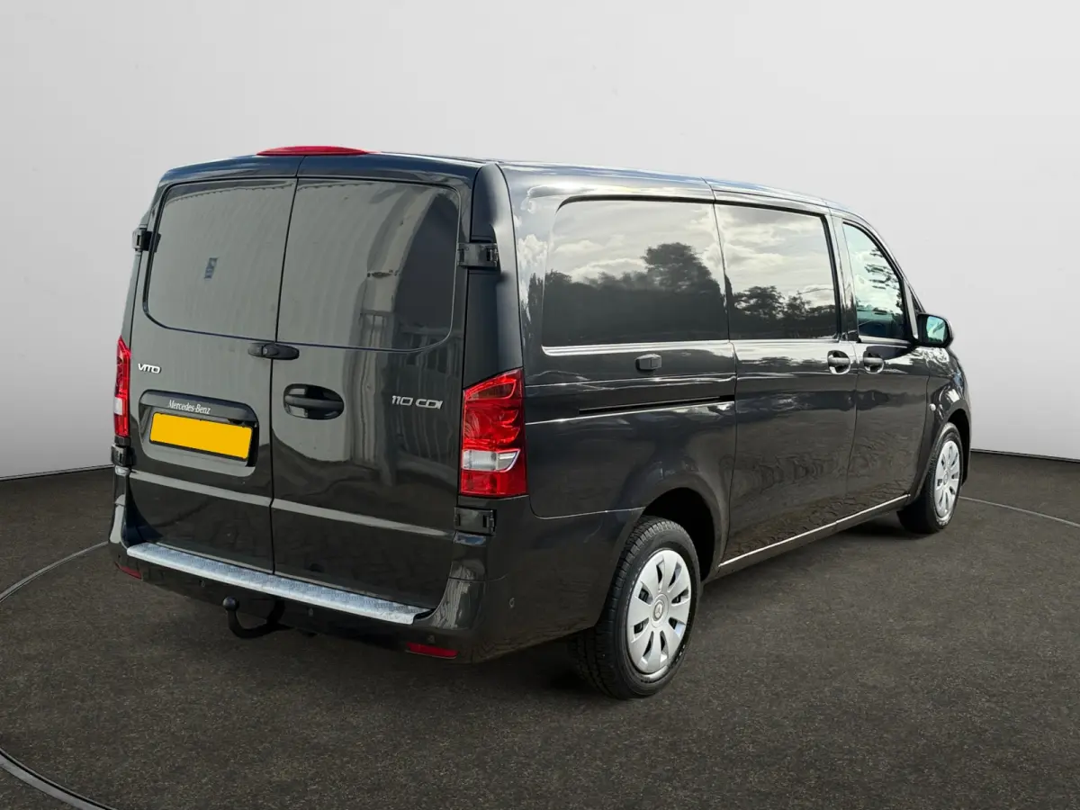 110 CDI Lang- Euro 6, Trekhaak, 3 Pers, Camera, Stoelverwarming, Park Assist