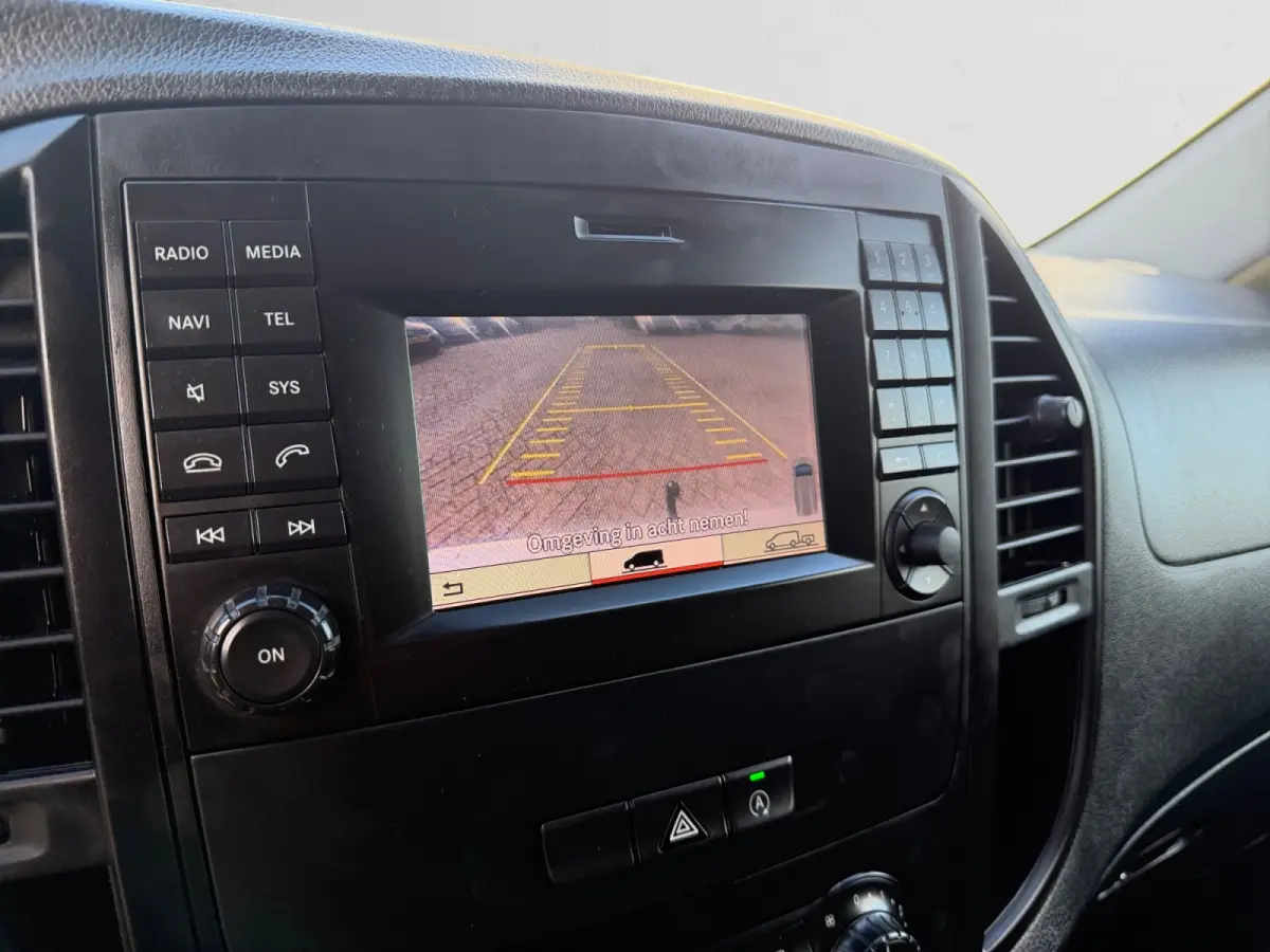 110 CDI Lang- Euro 6, Trekhaak, 3 Pers, Camera, Stoelverwarming, Park Assist